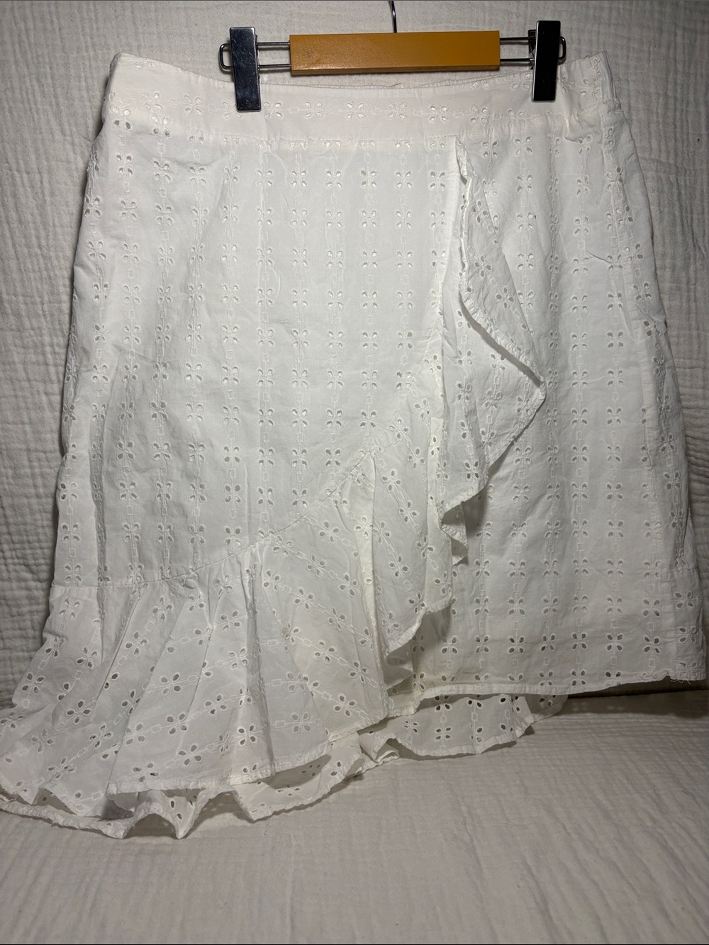 Adiva White Eyelet Asymmetrical Ruffle Skirt